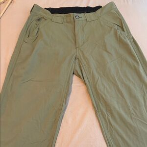 Pre-owned Duluth Trading Co Olive Nylon Hiking Pant - M (30)